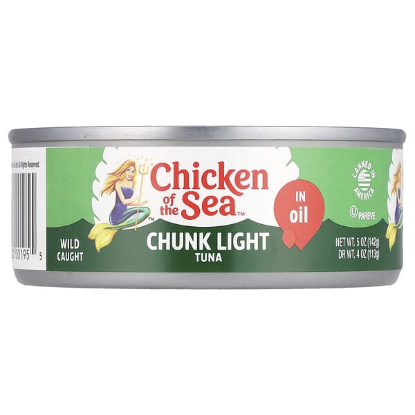 cos00195_v_9.jpg Кусочки светлого тунца в масле, 142 г (5 унций) — Chicken of the Sea