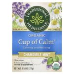 Organic Cup of Calm, ромашка и мята, без кофеина, 16 чайных пакетиков в упаковке, 24 г (0,85 унции) — Traditional Medicinals