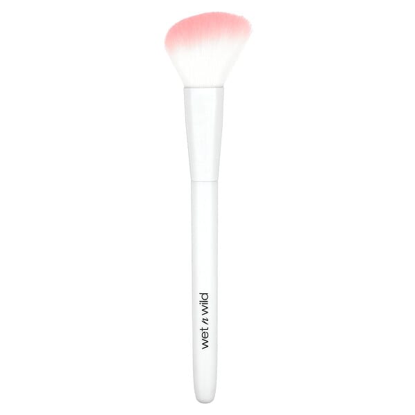 wnw14514_v_5.jpg Контурная кисть, 1 кисть — wet n wild